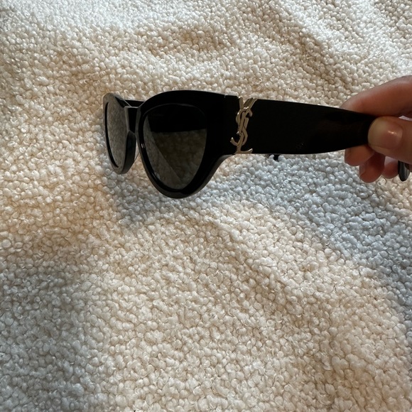 *Sold* Saint Laurent SL M94 - Picture 6 of 13